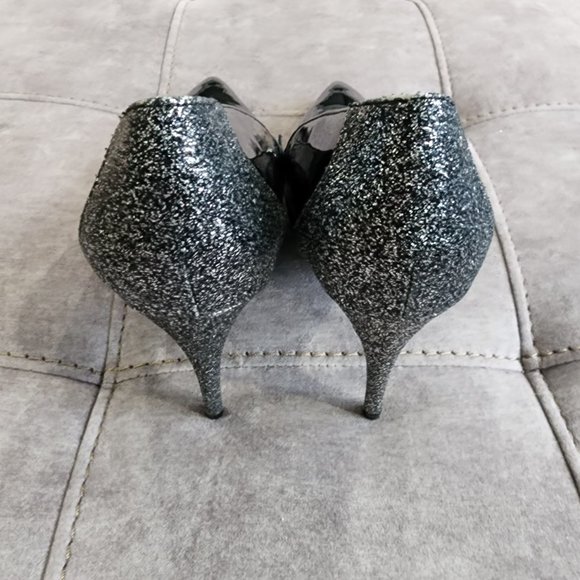 NEW Marc Fisher Black Pointed Toe Glitter Pump Patent Leather Size 9M - Picture 3 of 9
